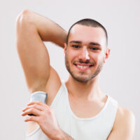 3 Best Deodorants For Men On Their Date Night