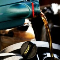 5 Companies That Have the Best Offers on Synthetic Oil Change