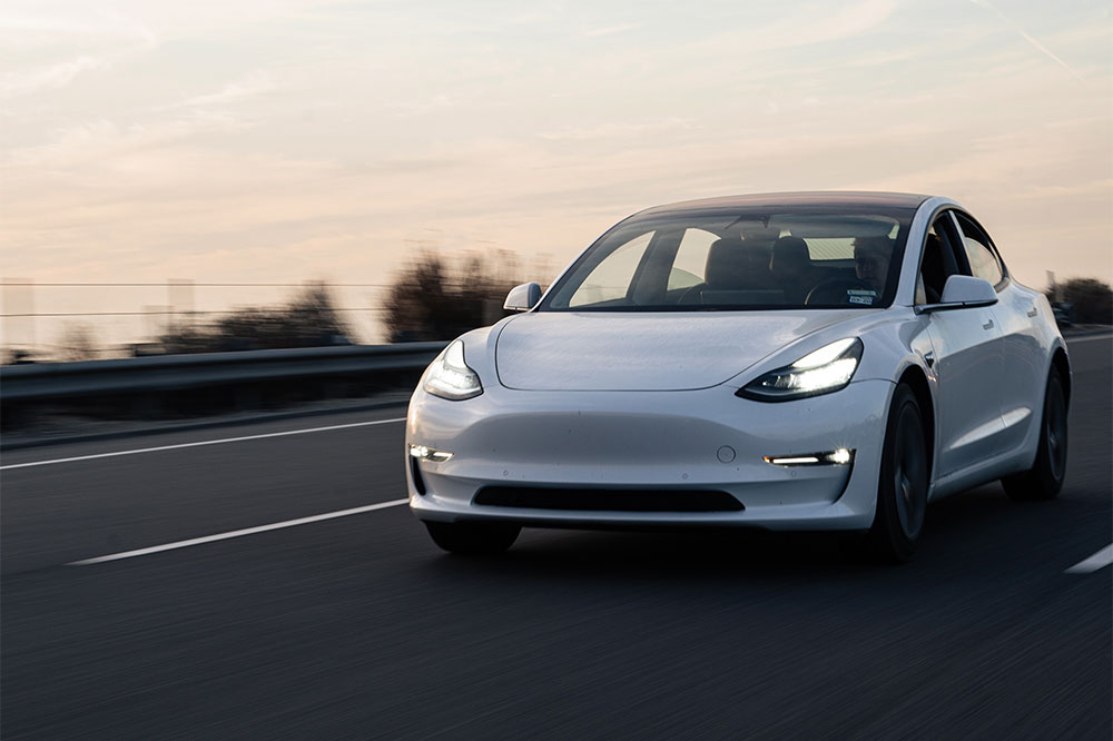 5 popular electric cars of the year