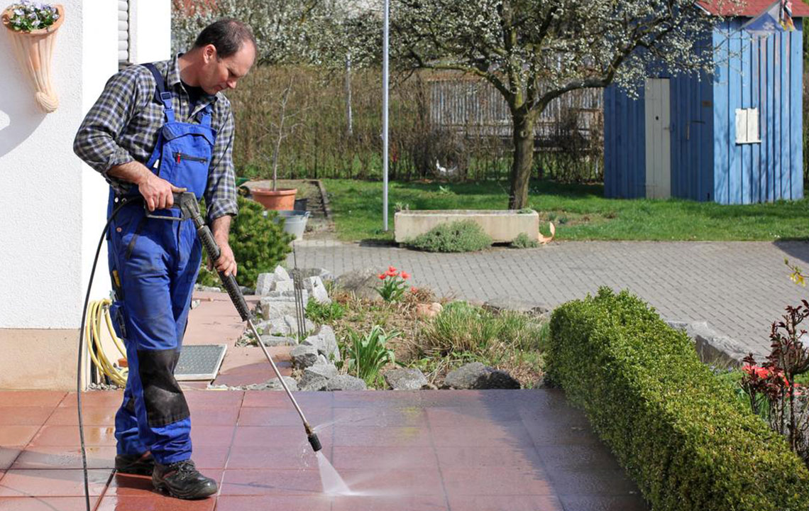 Cleaning Your Outdoor is Easier with Pressure washers