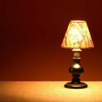 Know about the Tiffany table lampshades