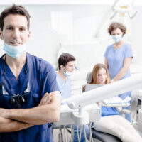 Here Is How You Can Find The Right Dentist