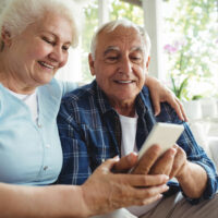 Here&#8217;s how to get free cell phones for seniors