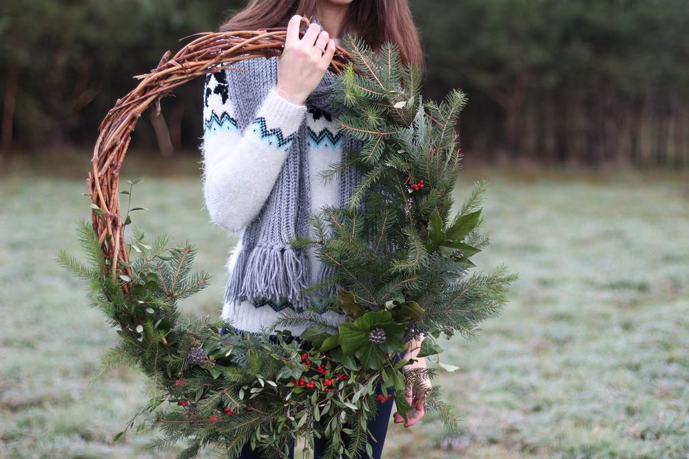 Tips for choosing outdoor Christmas wreaths