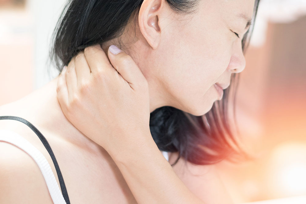 7 Measures to Get Relief from Neck Pain