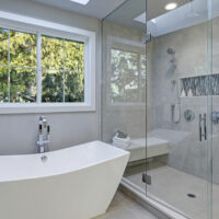 4 benefits of walk-in tubs for seniors