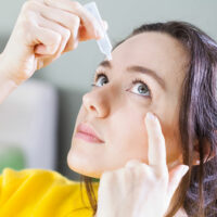 5 simple home remedies and tips to help dry eyes