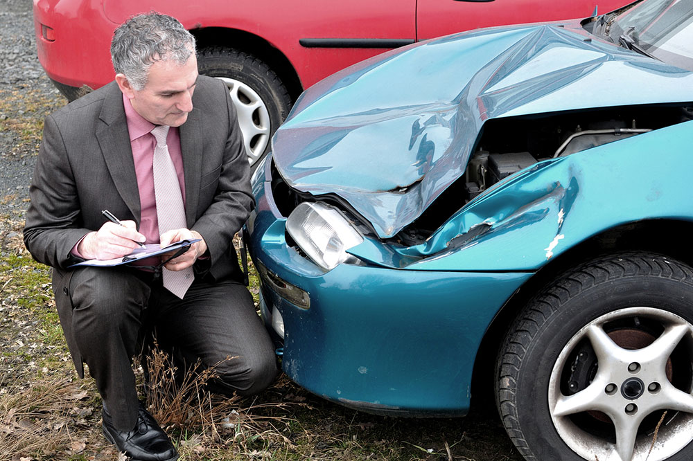 6 handy tips for choosing an auto insurance policy