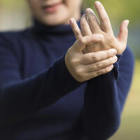 Common Rheumatoid Arthritis Symptoms That You Should Know