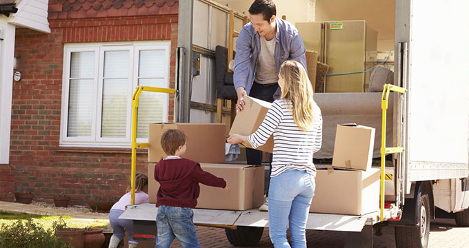 Factors to understand before renting moving trucks