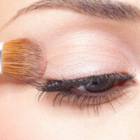 Popular Eye Makeup Tricks for a Flawless Look