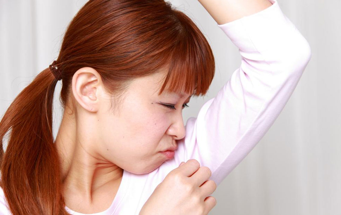 What Causes Body Odor and How to Prevent it