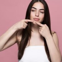 3 Ways to Manage Cystic Pimples