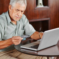 Top 8 Senior-friendly Credit Cards and Their Benefits